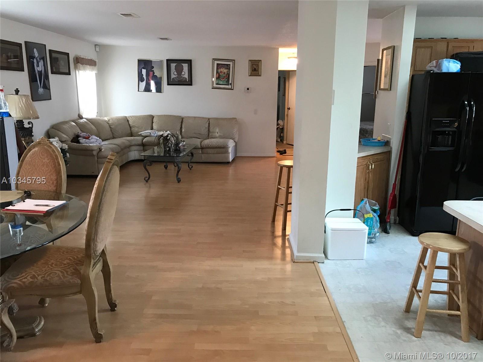 MAINARD MANOR - Residential