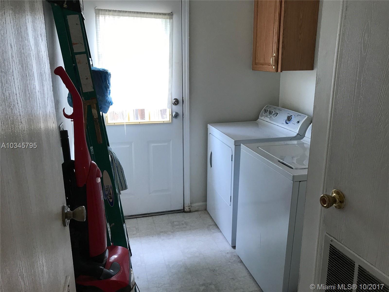 MAINARD MANOR - Residential