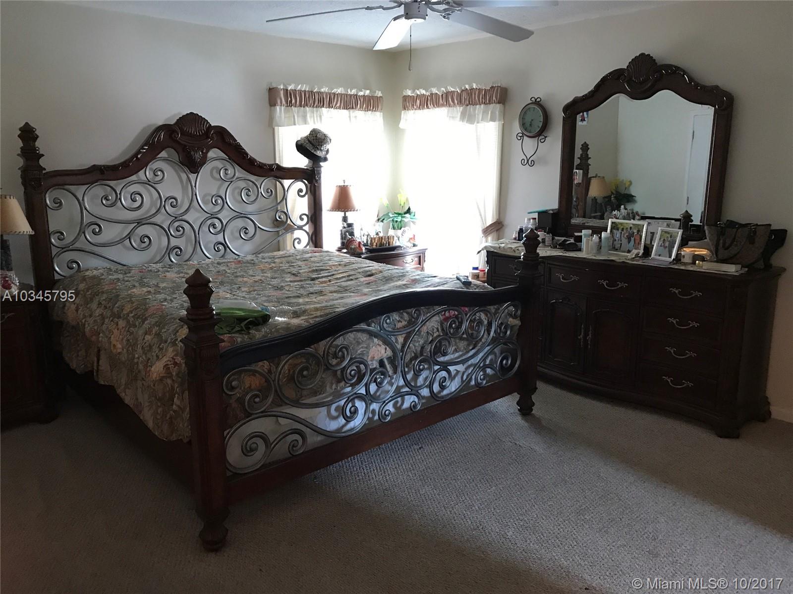 MAINARD MANOR - Residential