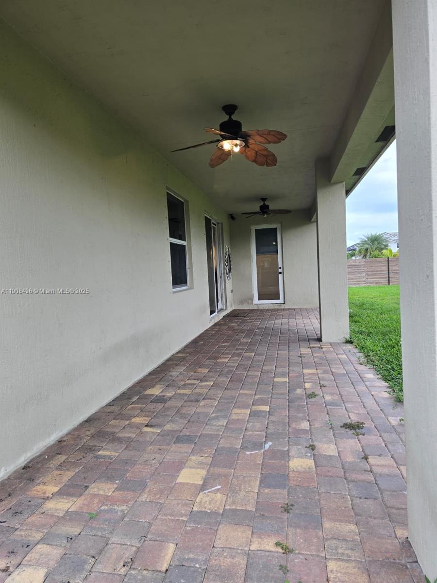 ESTATE MANSIONS 1ST ADDN - Residential