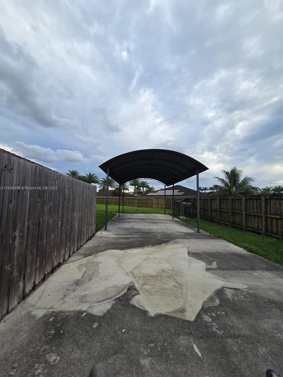 ESTATE MANSIONS 1ST ADDN - Residential