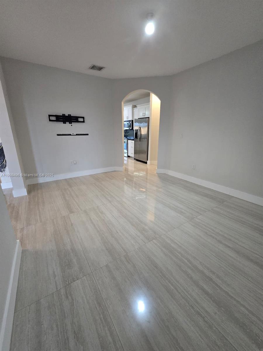 ESTATE MANSIONS 1ST ADDN - Residential