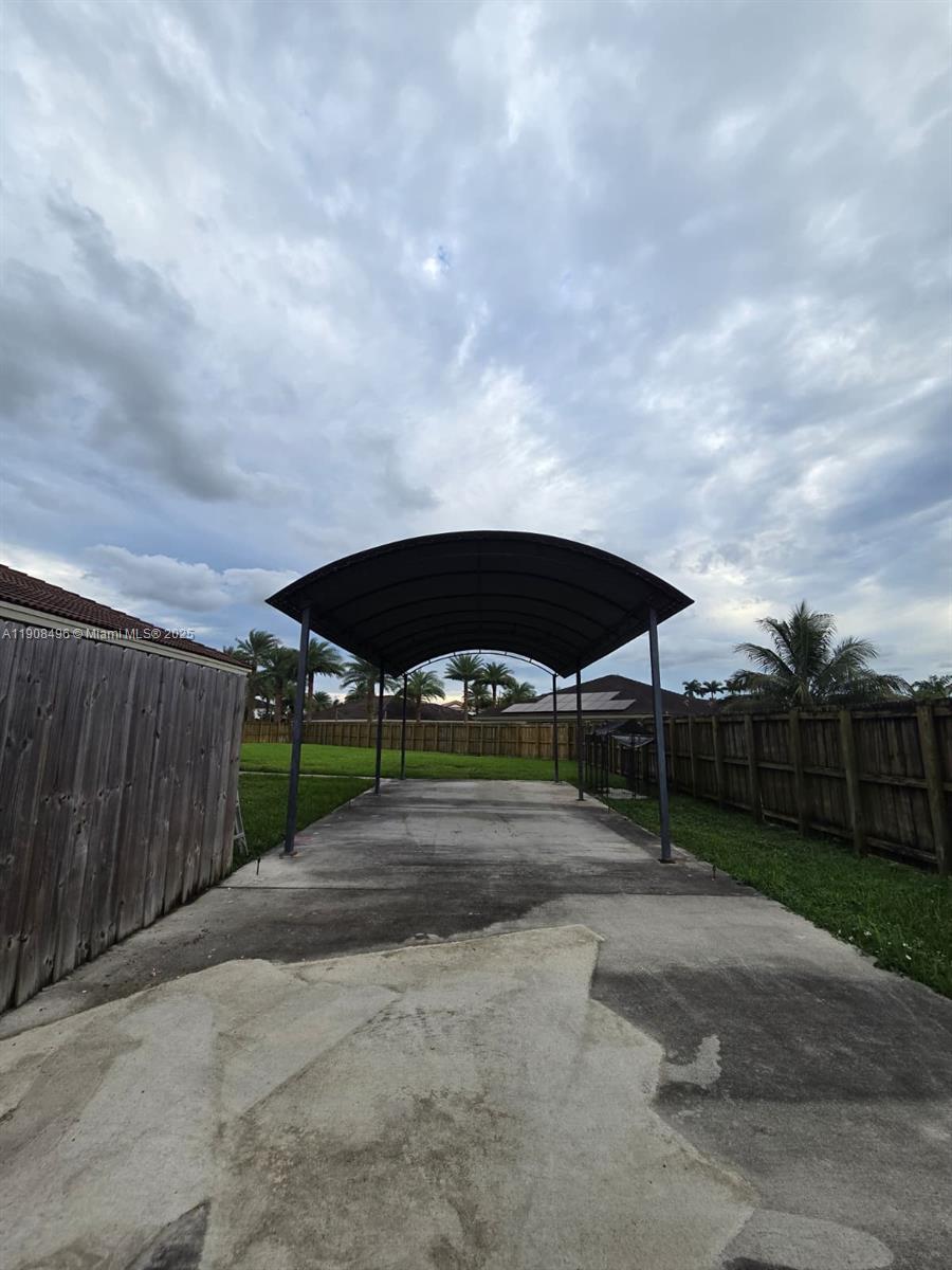 ESTATE MANSIONS 1ST ADDN - Residential