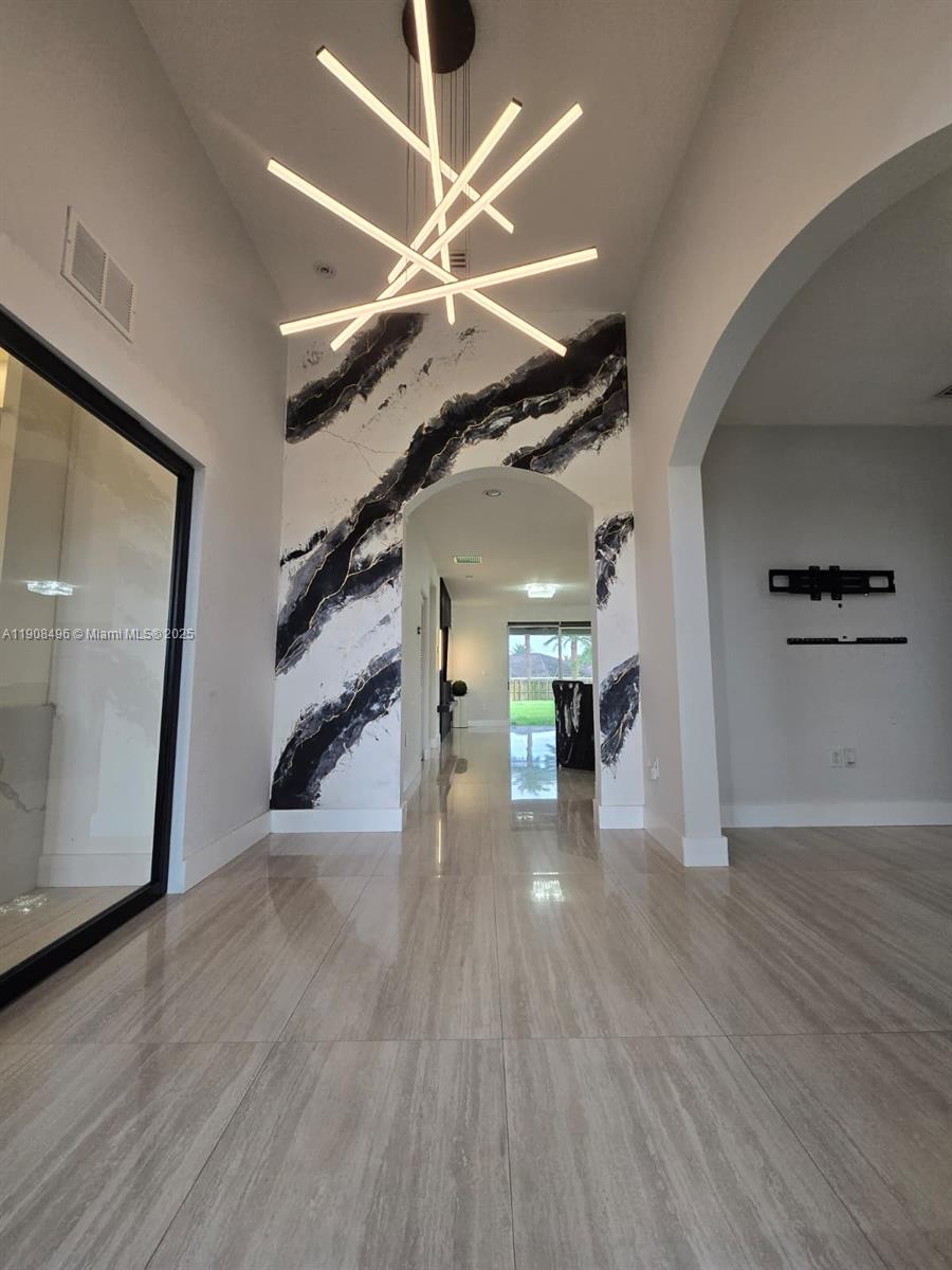 ESTATE MANSIONS 1ST ADDN - Residential