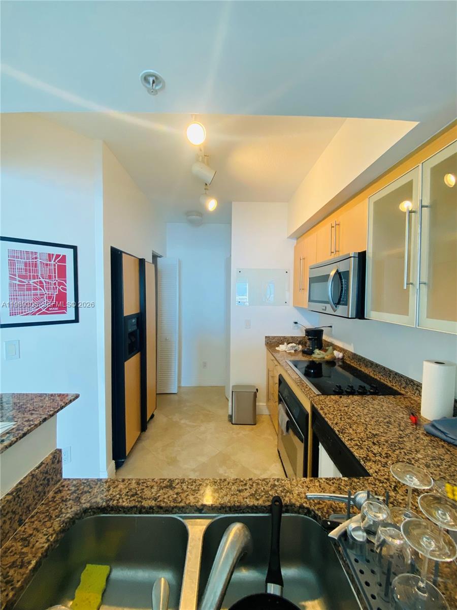 325 S Biscayne Blvd 2126