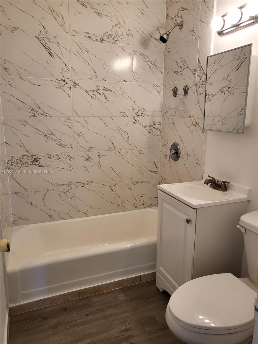 POMPANO BEACH HIGHLANDS - Residential