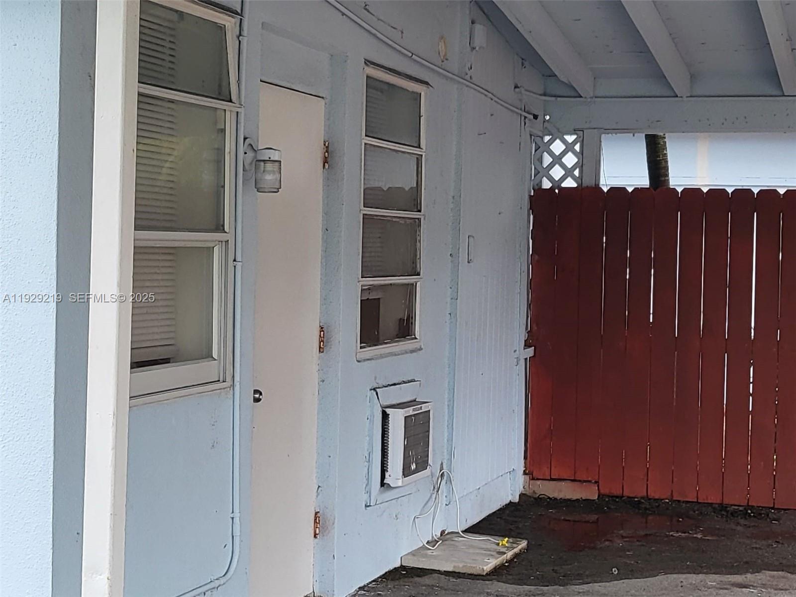 POMPANO BEACH HIGHLANDS - Residential