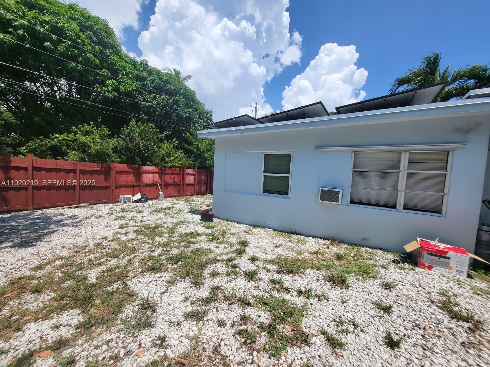 POMPANO BEACH HIGHLANDS - Residential