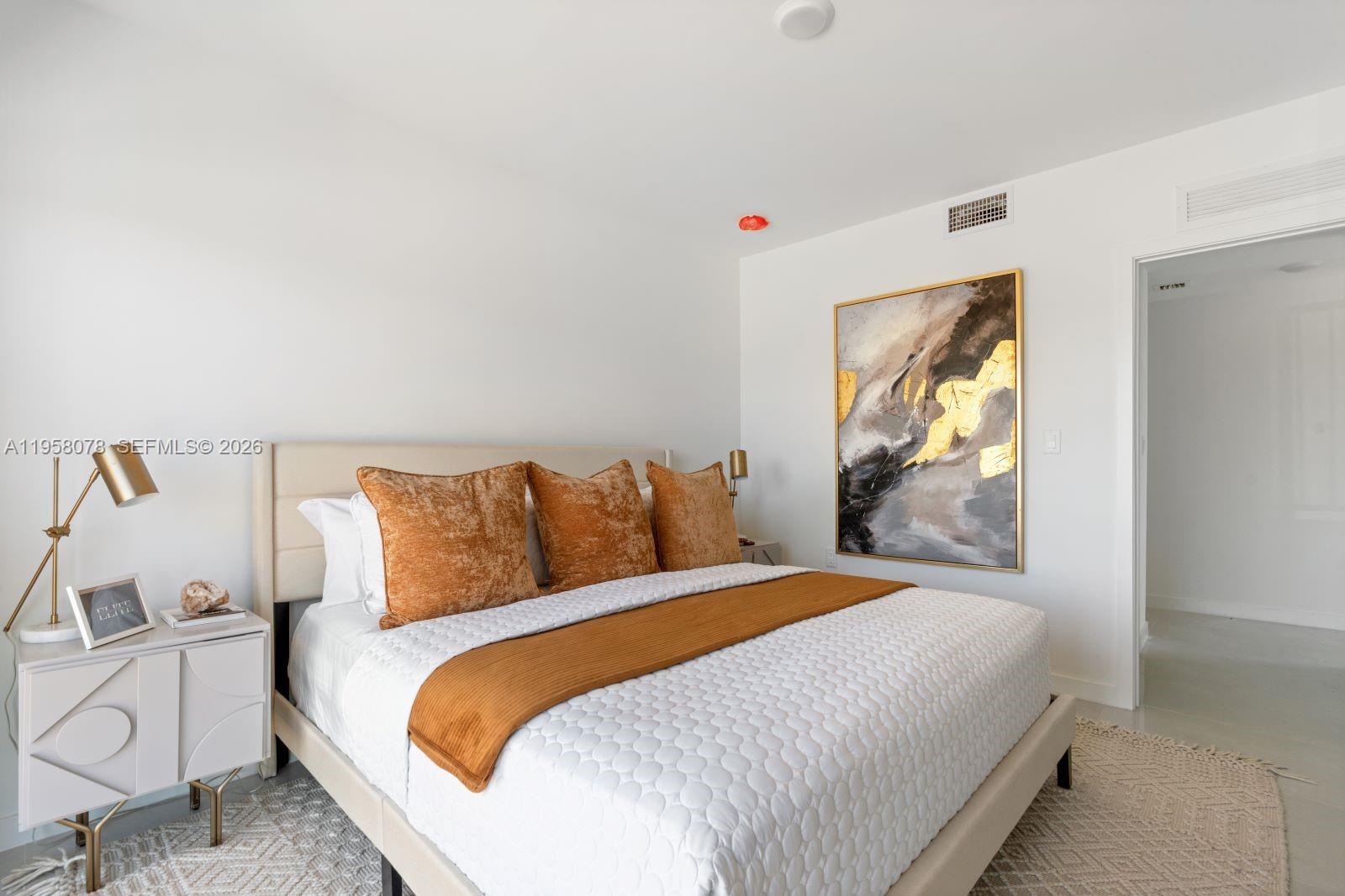 GRACE HOMES - Residential