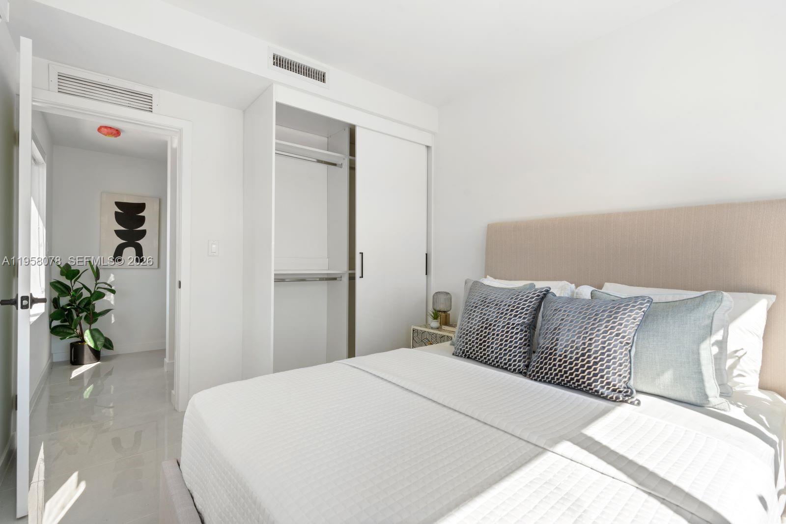 GRACE HOMES - Residential