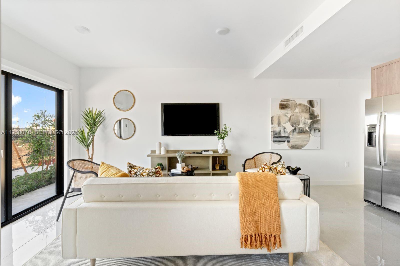 GRACE HOMES - Residential