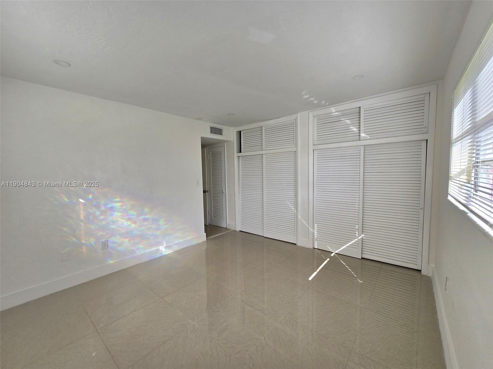 VILLAGE AT DADELAND CONDO - Residential