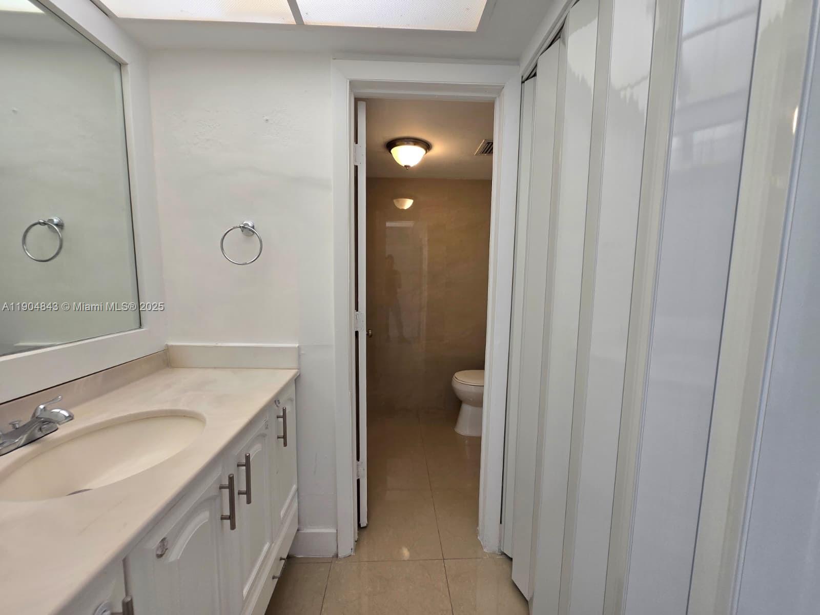 VILLAGE AT DADELAND CONDO - Residential