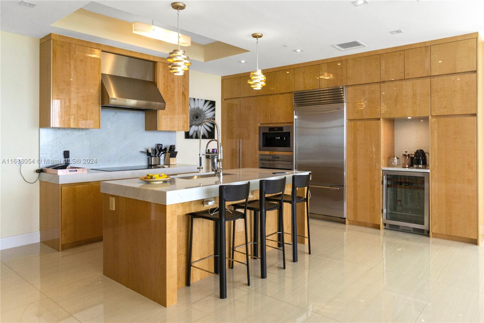 BAL HARBOUR NORTH SOUTH C - Residential