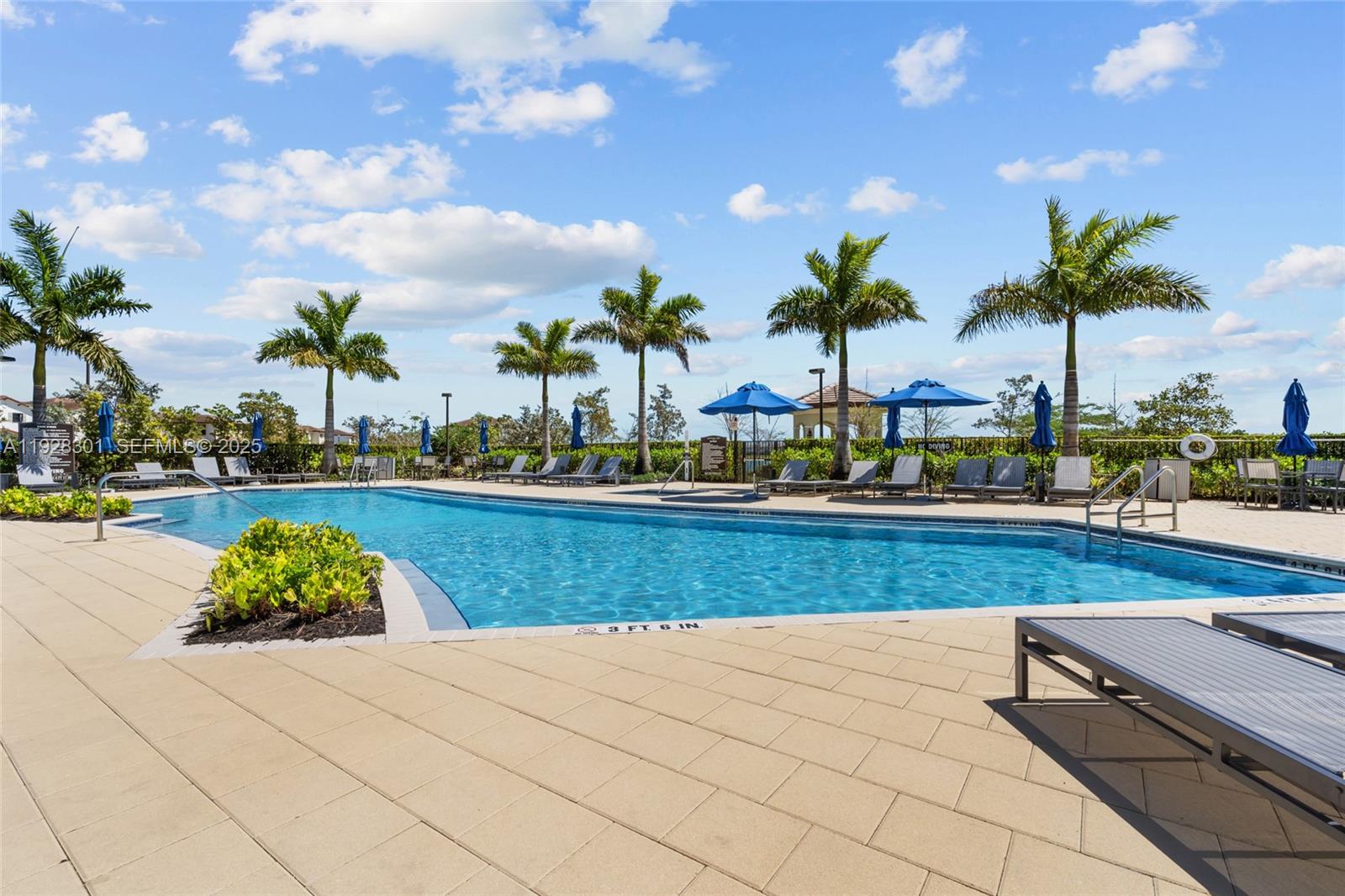 ENCLAVE SOUTH PHASE 2 - Residential