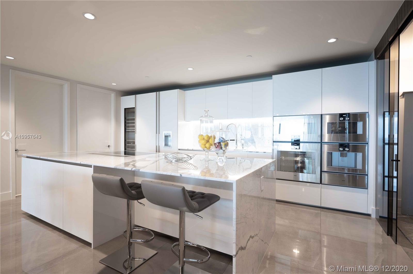 OCEANA BAL HARBOUR CONDO - Residential