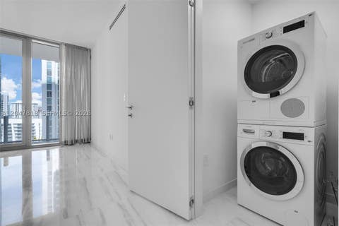 Tiny photo for 300 Biscayne Boulevard Way, Miami, FL 33131 (MLS # A12047818)
