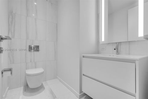 Tiny photo for 300 Biscayne Boulevard Way, Miami, FL 33131 (MLS # A12047818)