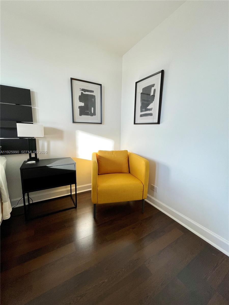 THE BELMONT CONDO - Residential Lease