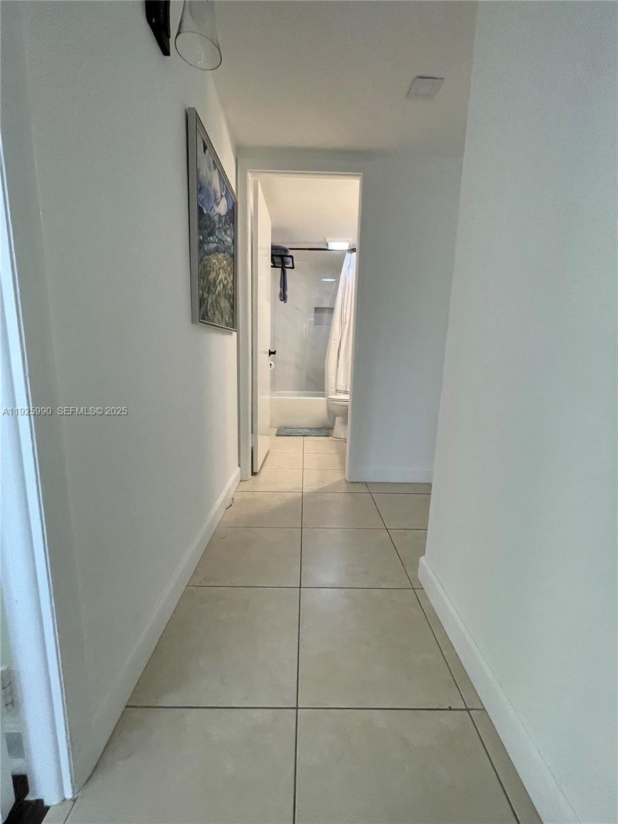 THE BELMONT CONDO - Residential Lease