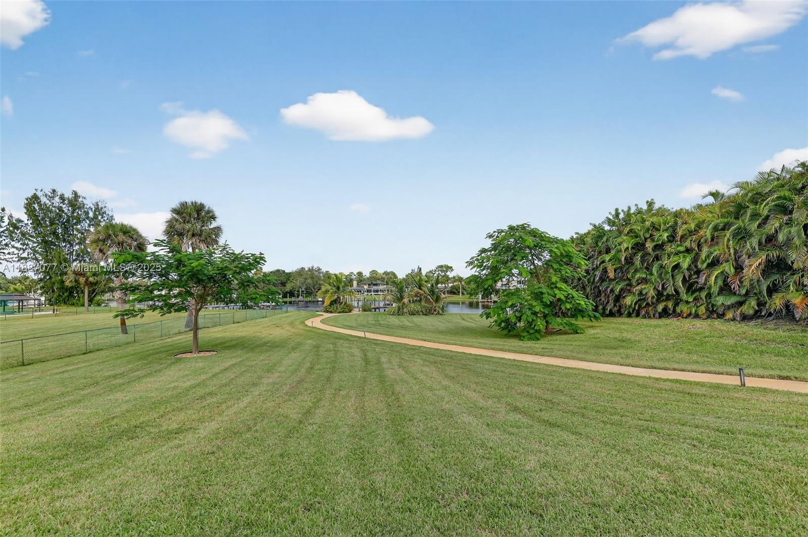 VIKINGS LOOKOUT PHASE I - Residential