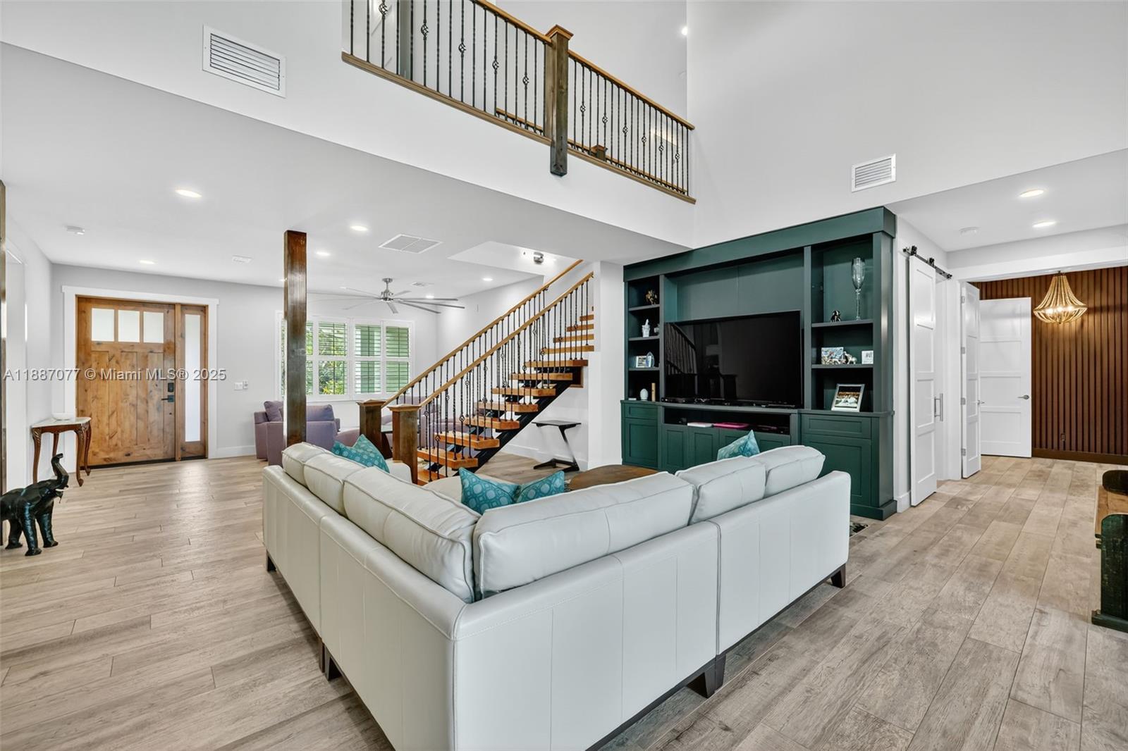 VIKINGS LOOKOUT PHASE I - Residential