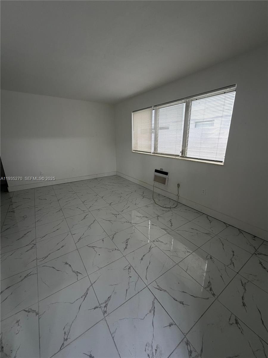 ALTOS DEL MAR NO 3 - Residential Lease