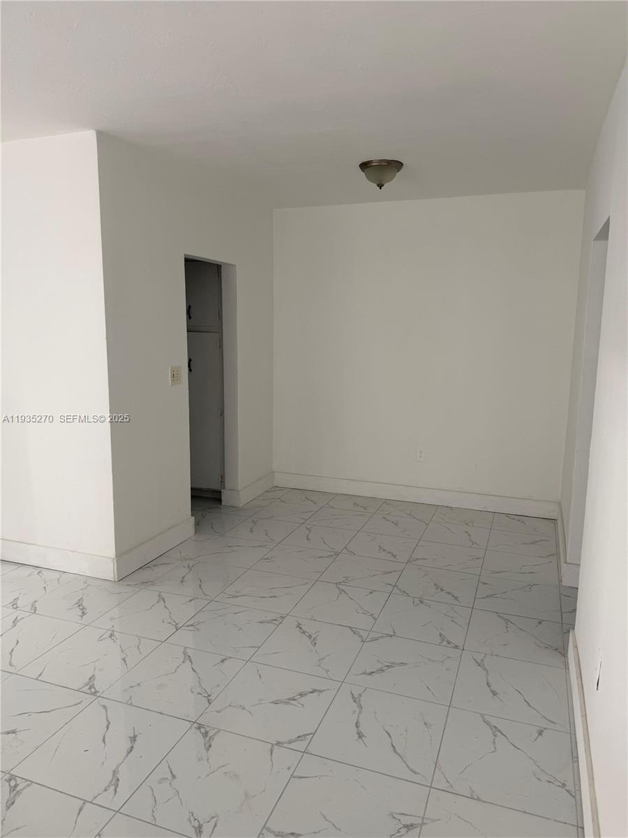 ALTOS DEL MAR NO 3 - Residential Lease