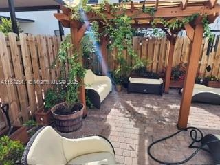 KENDALL ASSEMBLAGE - Residential