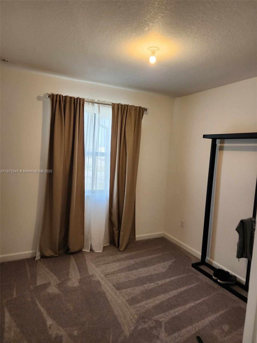 KENDALL ASSEMBLAGE - Residential