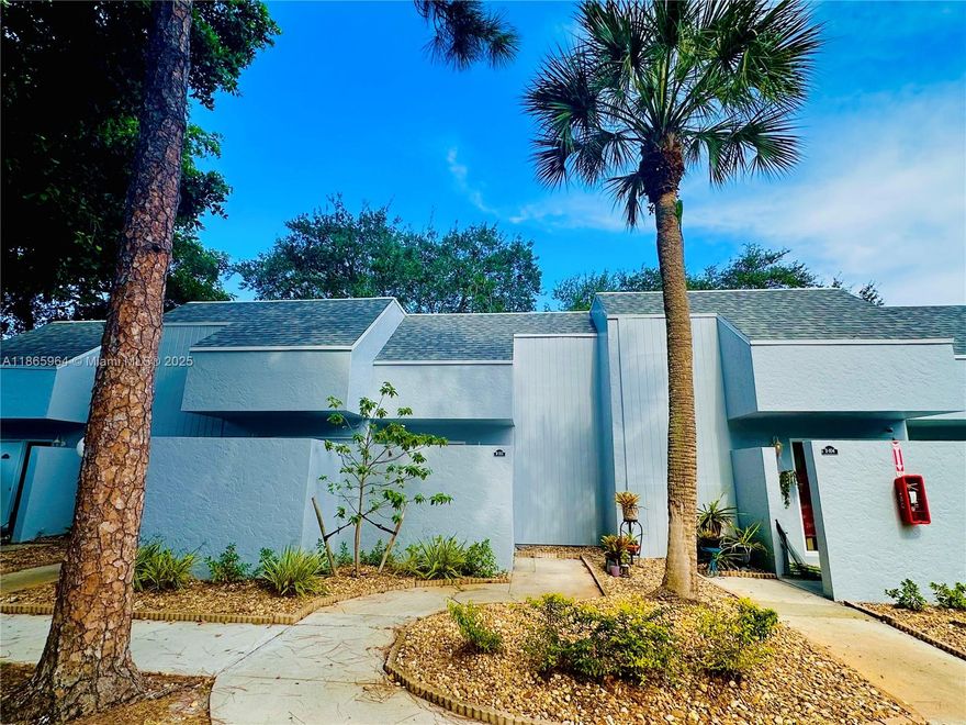 Stunning loft-style 1 bed, 2 bath unit featuring washer & dryer inside and freshly painted throughout. Brand-new roof and high vaulted ceilings create a bright, open, and spacious atmosphere. Close to the beach, top restaurants, and popular shopping malls, offering the best of coastal living.  Pet-friendly community with a welcoming vibe. Vibrant lifestyle of the area!