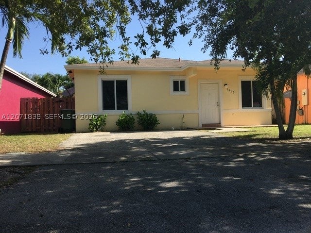 1615 SW 3rd Ct, Homestead FL 33030