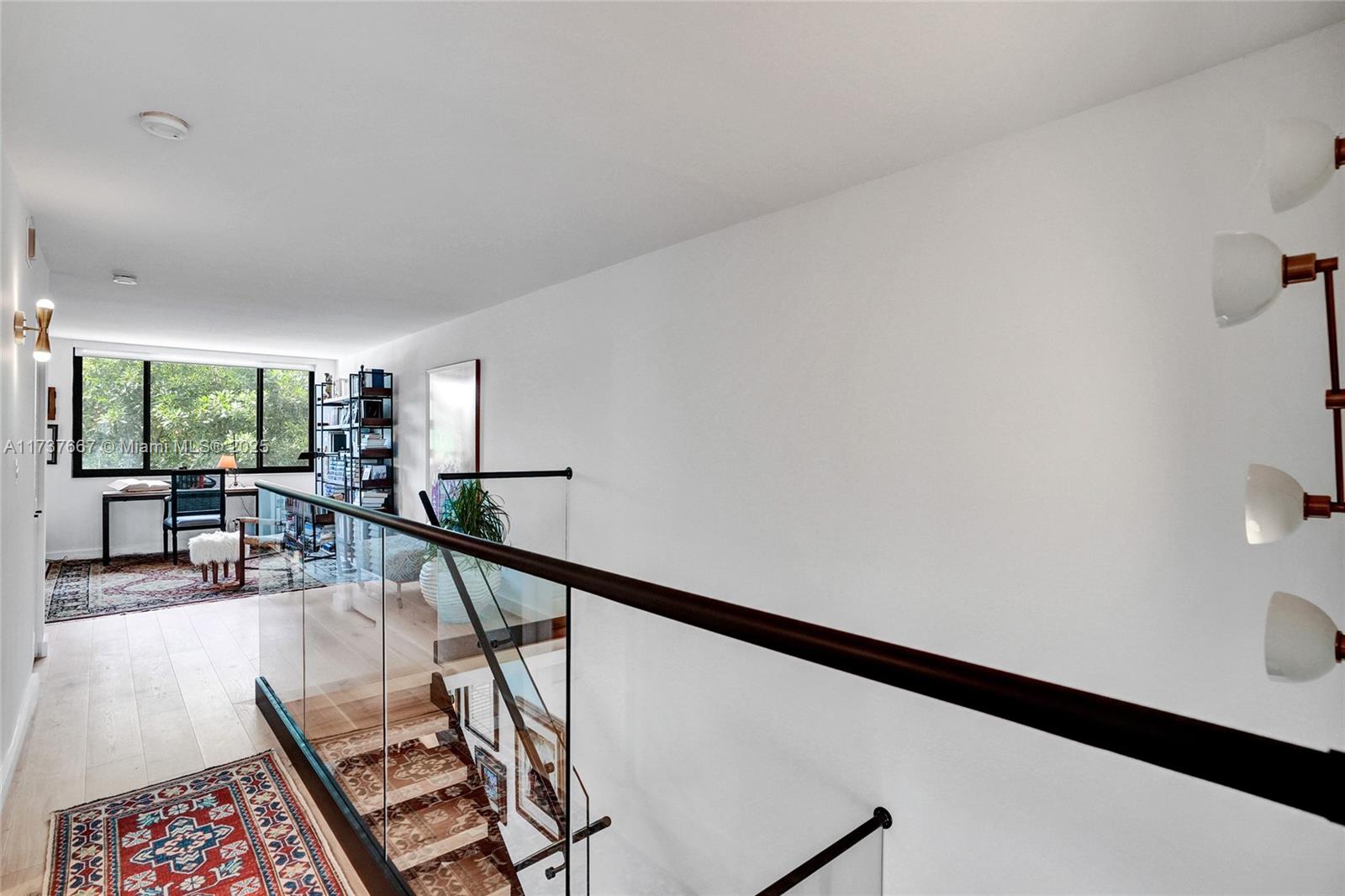 TOWNHOUSES AT HARBOR BEAC - Residential