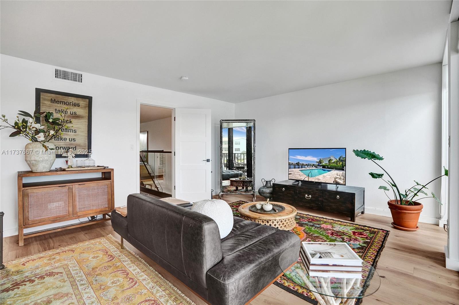 TOWNHOUSES AT HARBOR BEAC - Residential