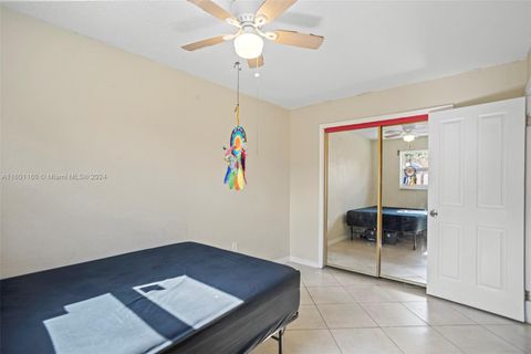 Single Family Residence in Sunrise FL 8361 21st Ct 31.jpg