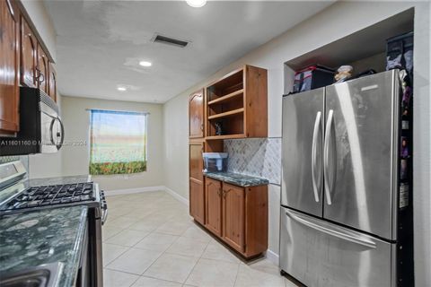 Single Family Residence in Sunrise FL 8361 21st Ct 26.jpg