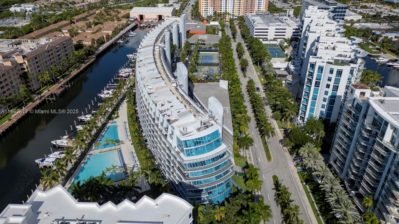 ARTECH RESIDENCES - Residential