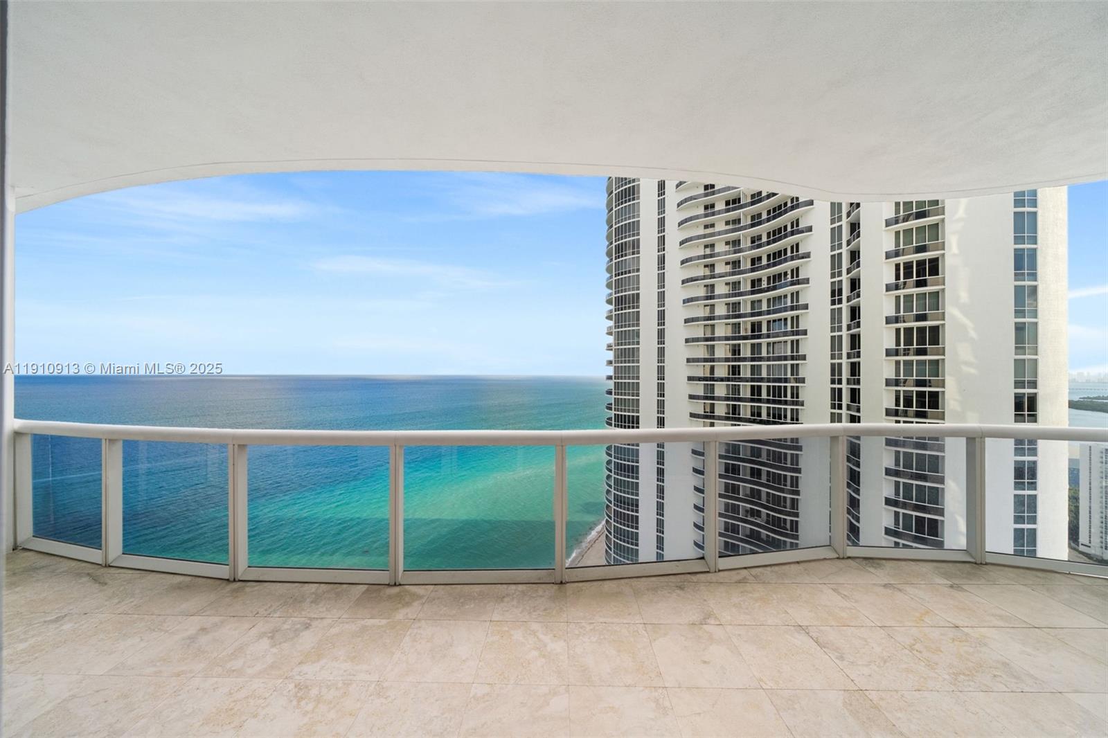 TDR TOWER I CONDO - Residential Lease