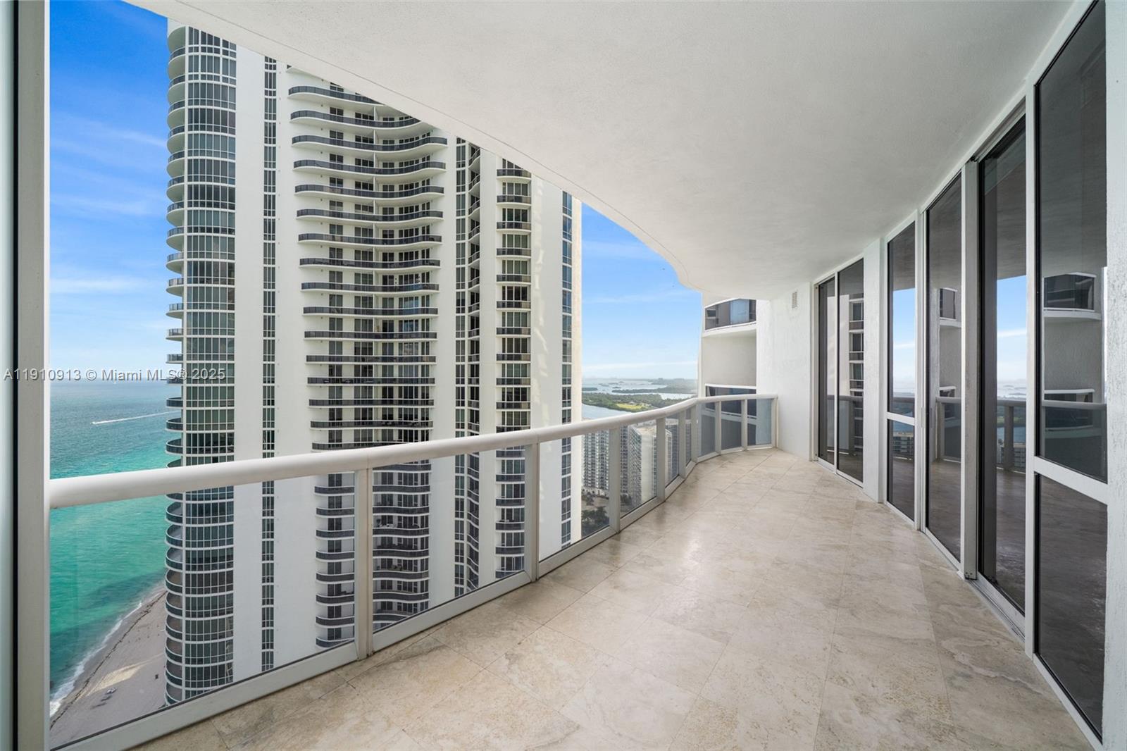 TDR TOWER I CONDO - Residential Lease