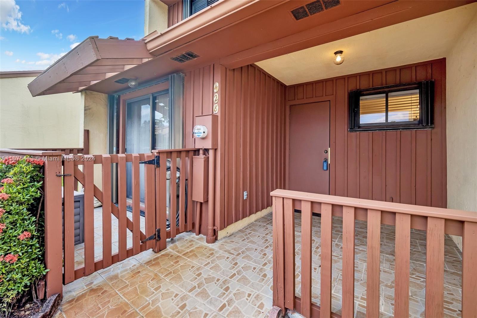 428 SE 11th Ter