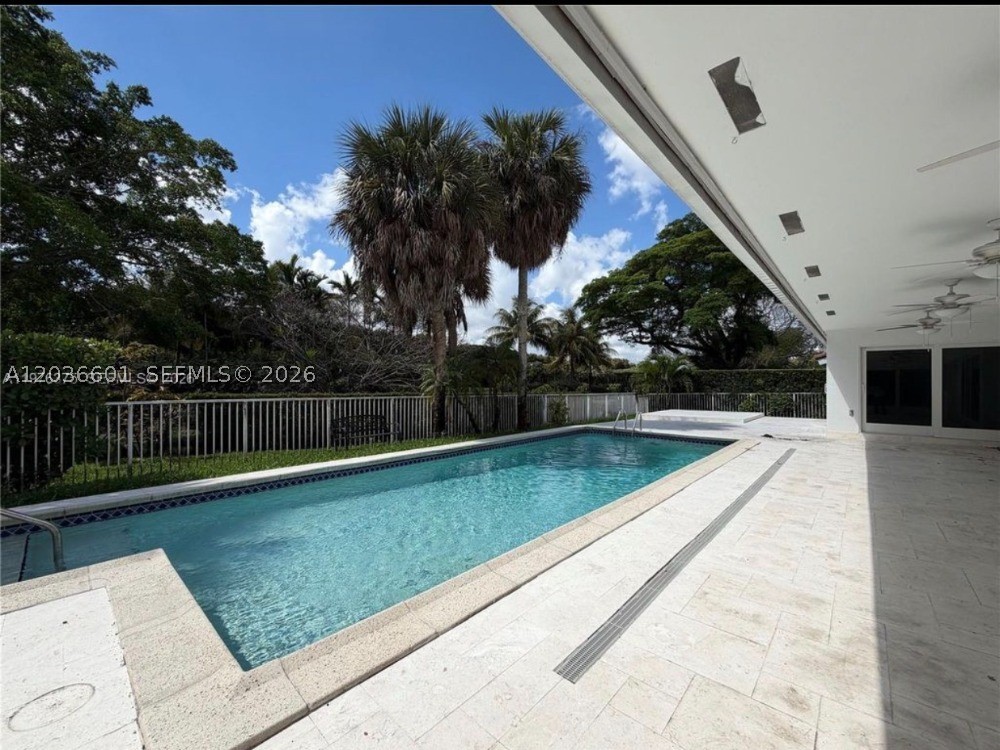 4934 NW 94th Doral Pl