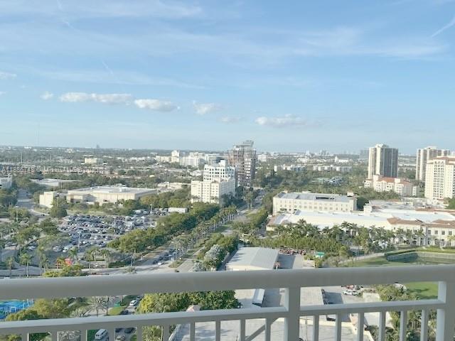 TURNBERRY ON THE GREEN CO - Residential