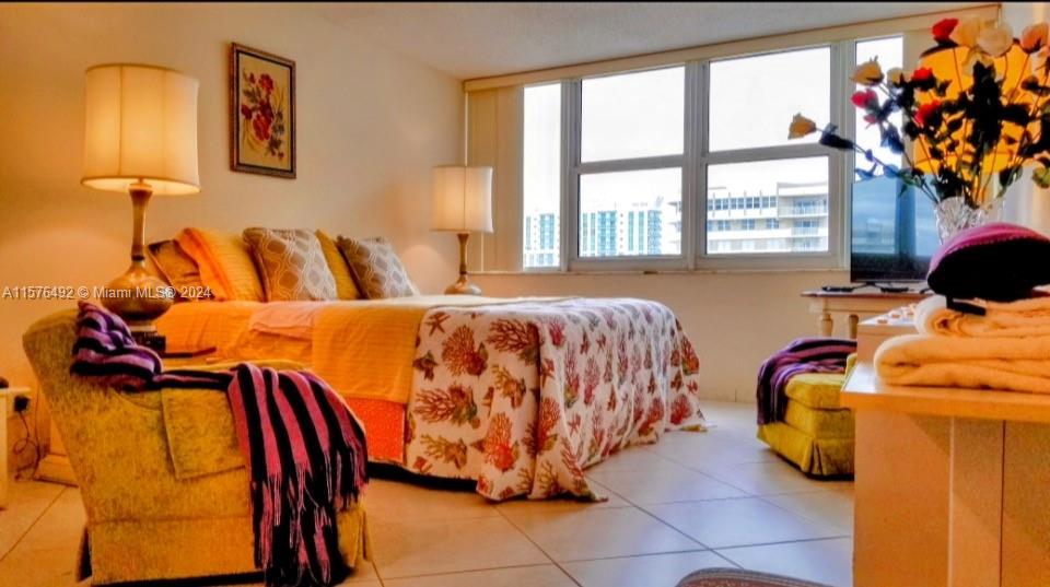 PARKER PLAZA CONDO ESTATE - Residential
