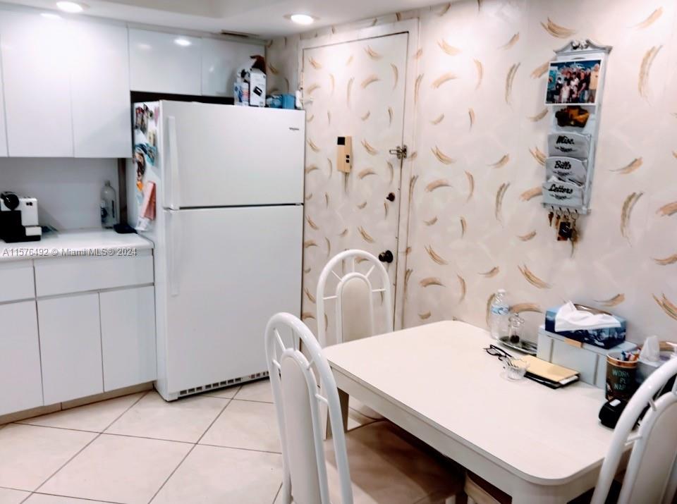 PARKER PLAZA CONDO ESTATE - Residential