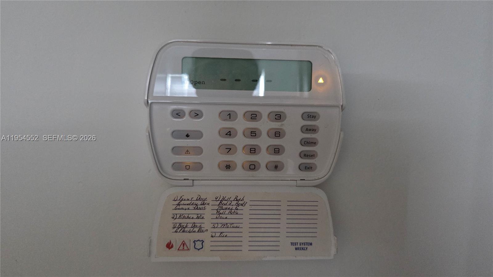 HOLLYWOOD GOLF ESTATES SE - Residential