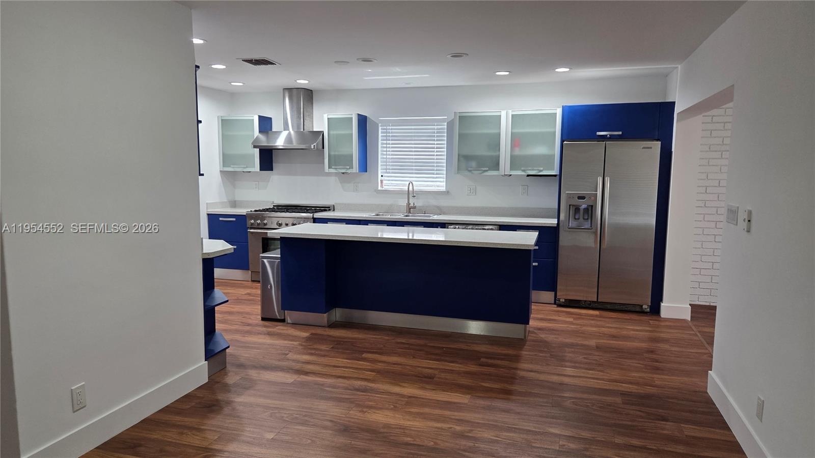 HOLLYWOOD GOLF ESTATES SE - Residential