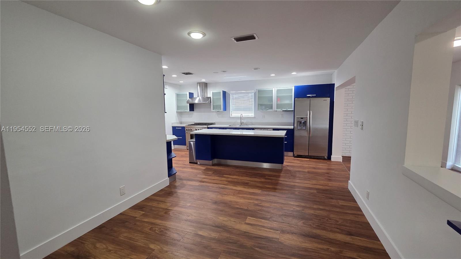 HOLLYWOOD GOLF ESTATES SE - Residential