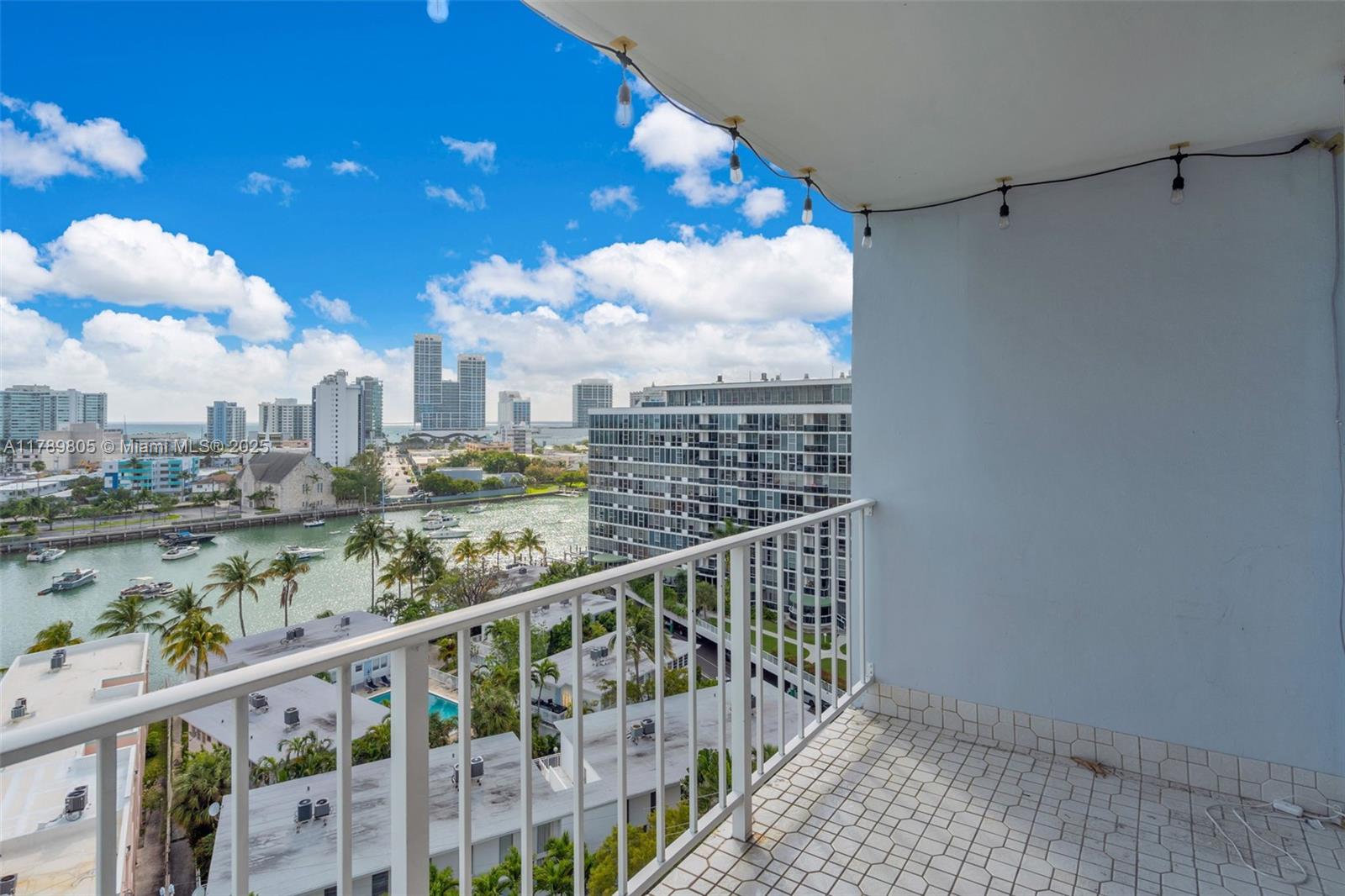 STANTON HOUSE CONDO - Residential