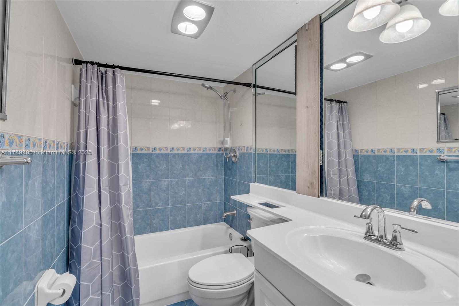 STANTON HOUSE CONDO - Residential