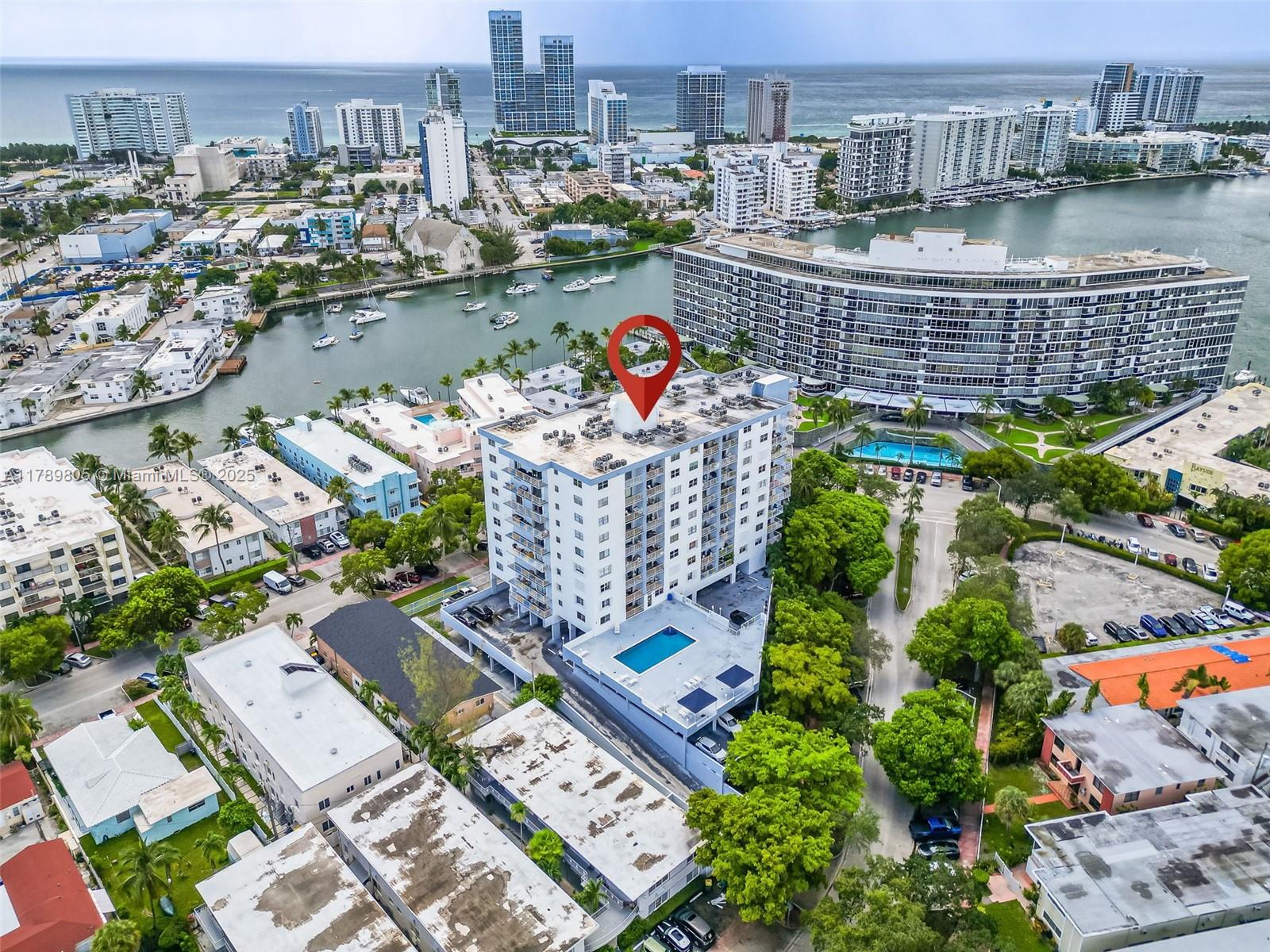 STANTON HOUSE CONDO - Residential